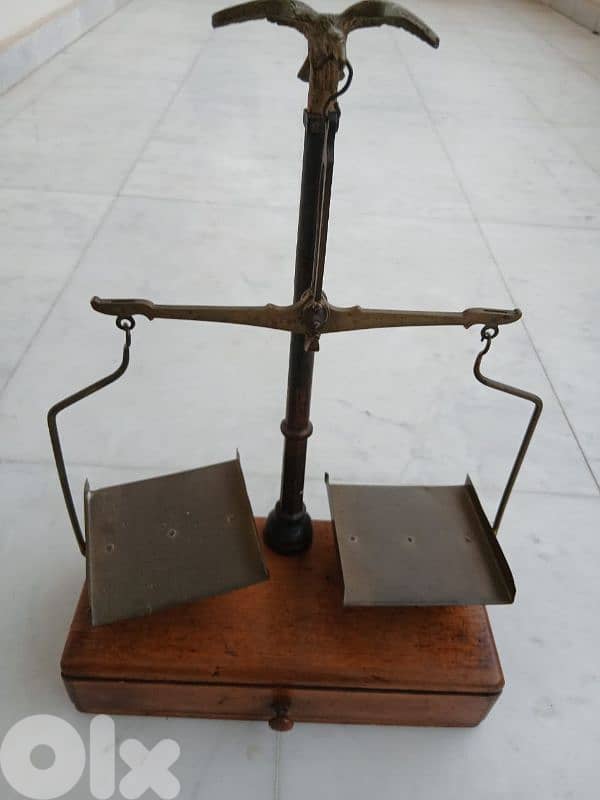 ميزان قديم 1