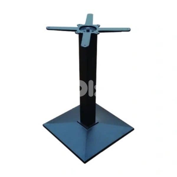 Restaurant table base 1