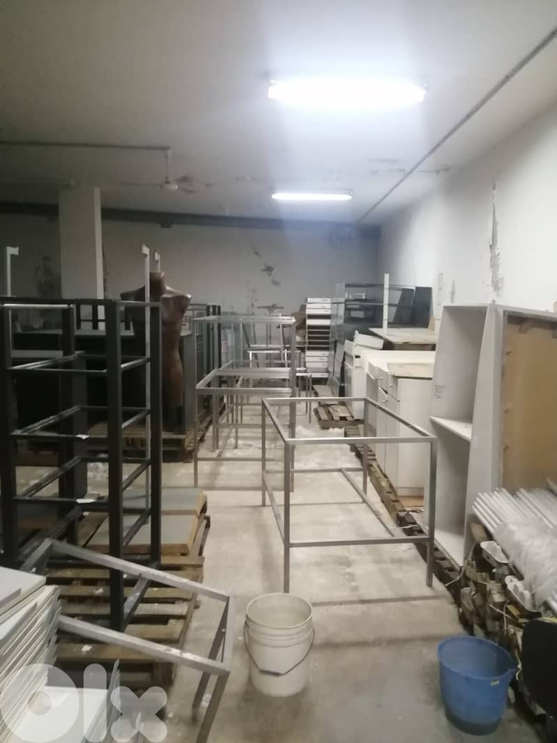 Warehouse 350m² for Rent in Anteliasمستودع 350م² للإيجار في أنطلياس 0