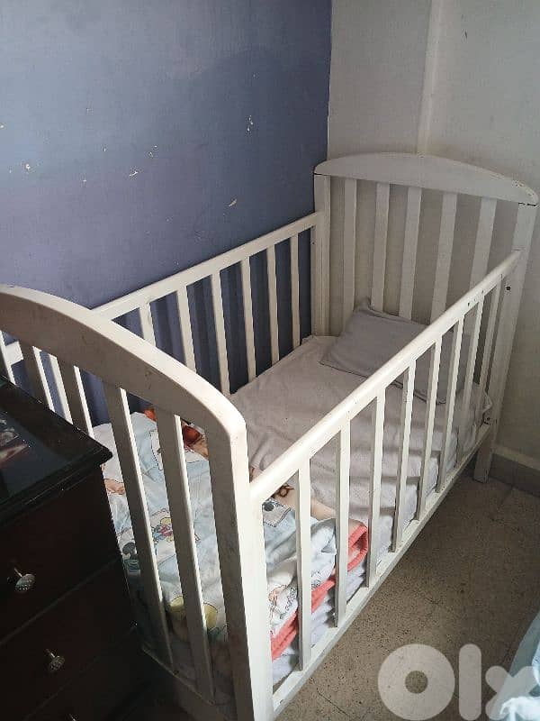 a newborn bed 0