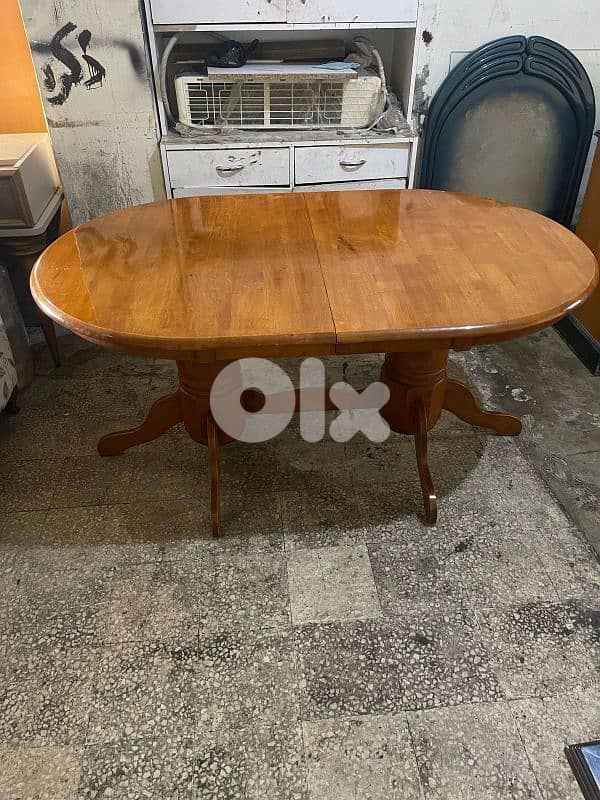 طاولة مع ست كراسي بتتكبر وبتتصغر 1