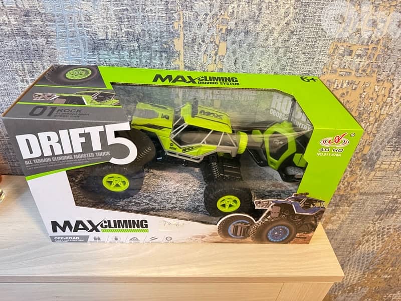 monster truck Rc 6 wheel, car remonte control بسعر الجملة 1