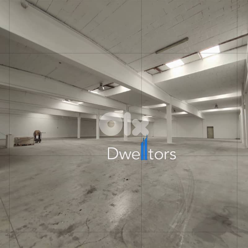 Warehouse for rent in NAHR EL MOT - 2500 MT2 - 4.0 M Height 0