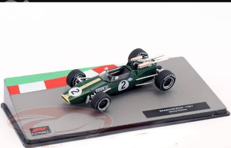 Denis Hulme Brabham BT24 (1967) diecast car model 1;43. 0