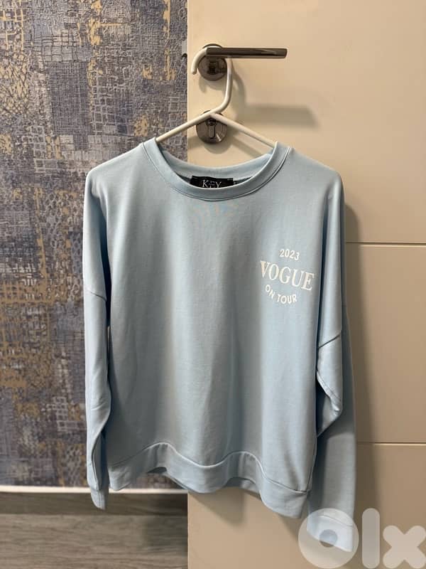 baby blue sweater 1