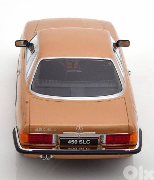 Mercedes (C107) 450SEL diecast car model 1;18. 4