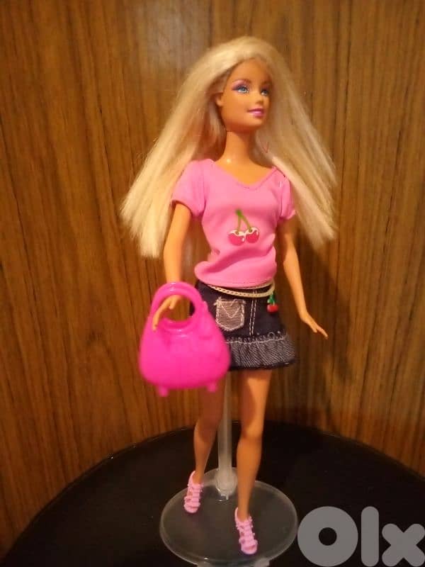 Barbie Mattel wearing As new doll bend legs+Shoes+Bag=26 1