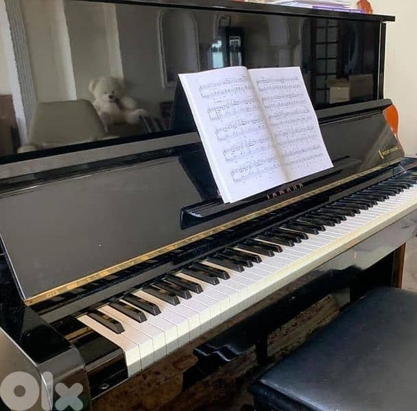 piano Yamaha U1 used like new 3pedal tuning warranty 0