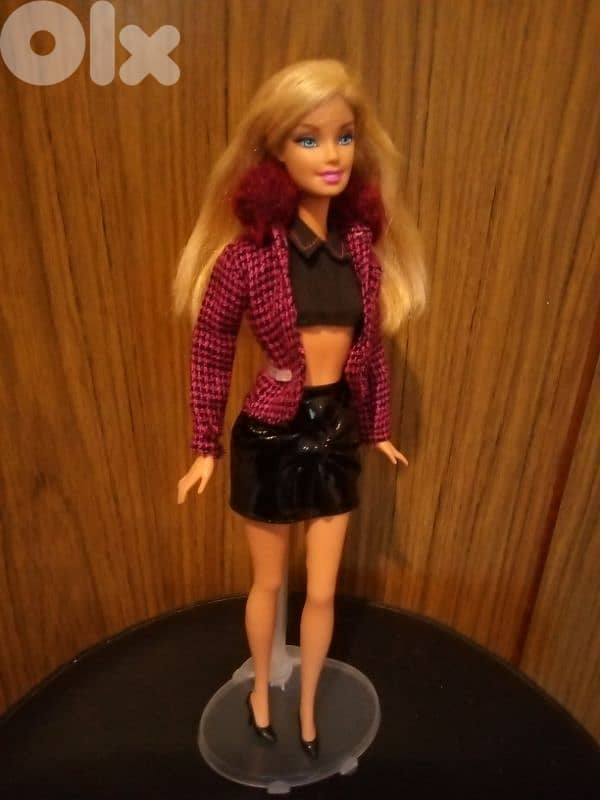 Barbie Mattel 2000ish as new doll Bending legs+special outfit+Shoes=26 5