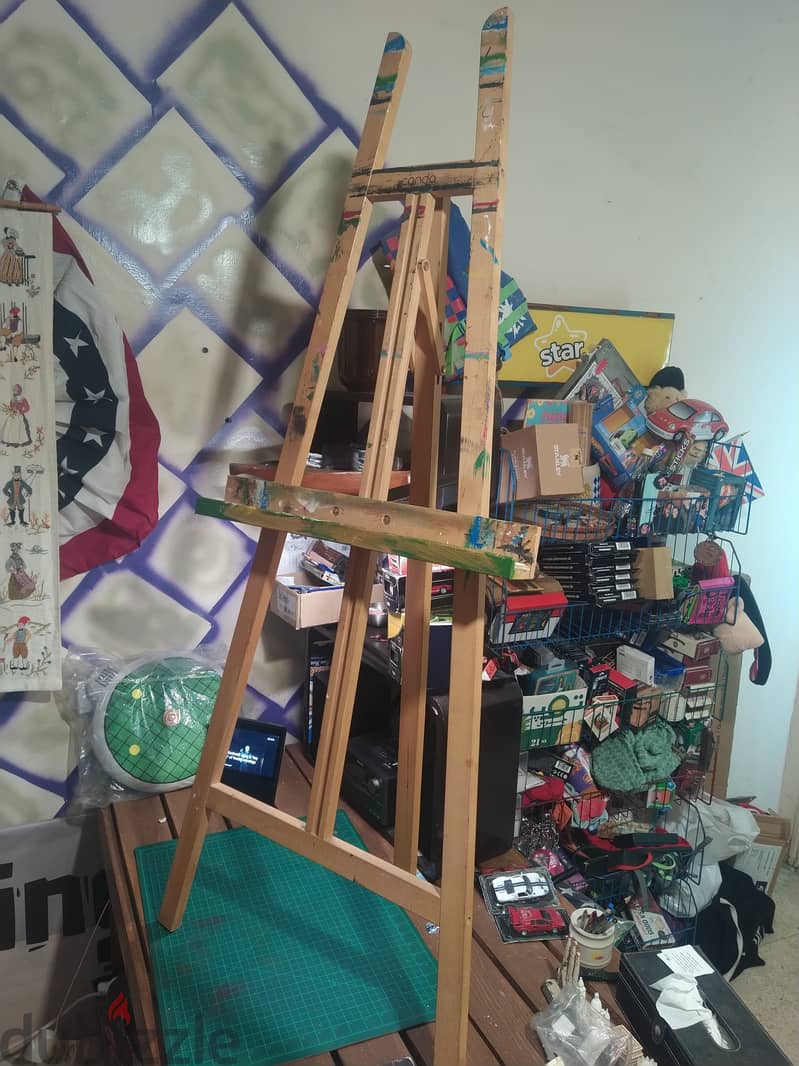 Easel 1