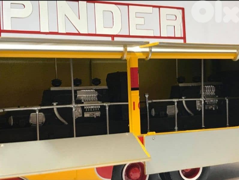 Bernard 28 Electricity supplier truck (Pinder Circus 1951) scale 1;43 6