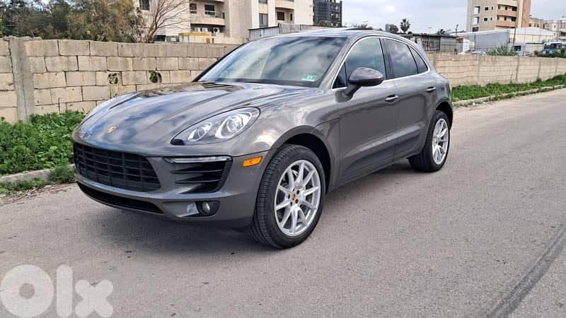 Porsche Macan 2016 0