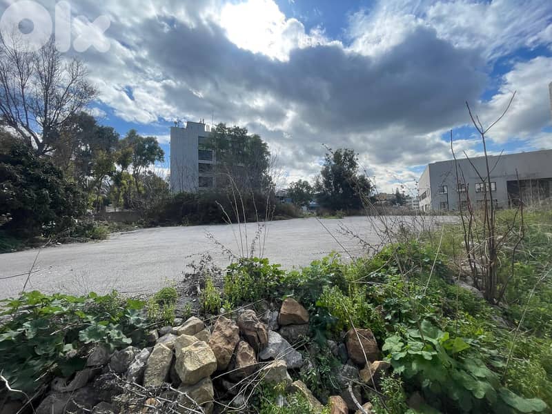 1000 SQM LAND FOR RENT - HAZMIEH BAABDA ارض للايجار الحازمية بعبدا 0