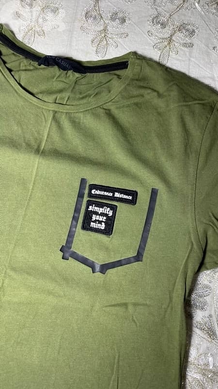 military green tshirt size small 2