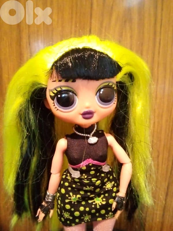 LOL OMG REMIX ROCK BHAD GIRL As new dressed good doll+Boots=31$ 1