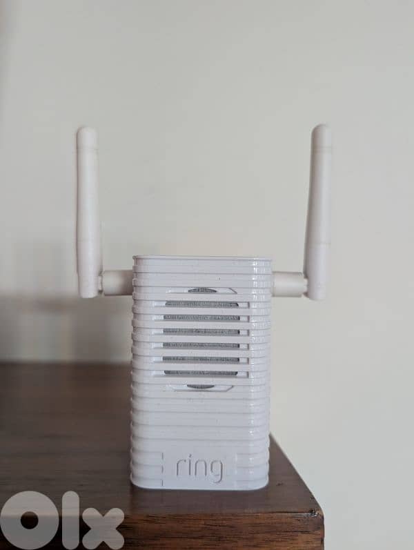 Ring Video Doorbell 2nd Gen + Chime Pro – Like New 1