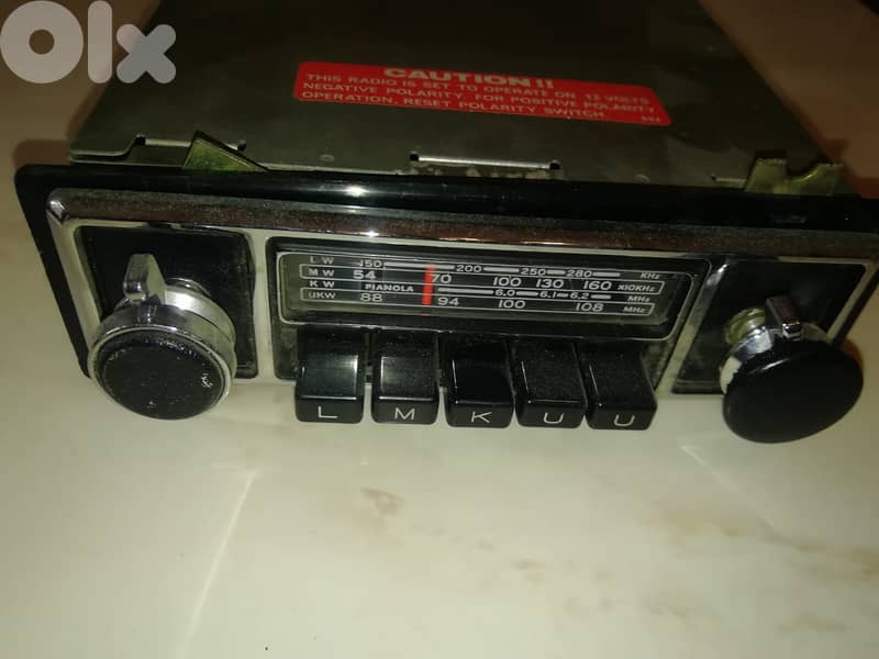 Vintage autoradio Pianola SR-904 AM-FM made in Japan 1