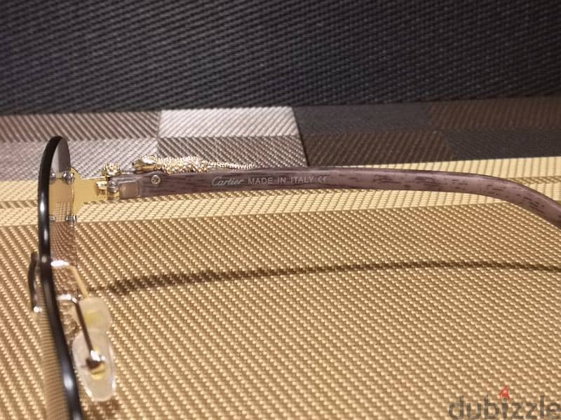 Panthère de Cartier Women sunglasses, rimless, luxurious 3