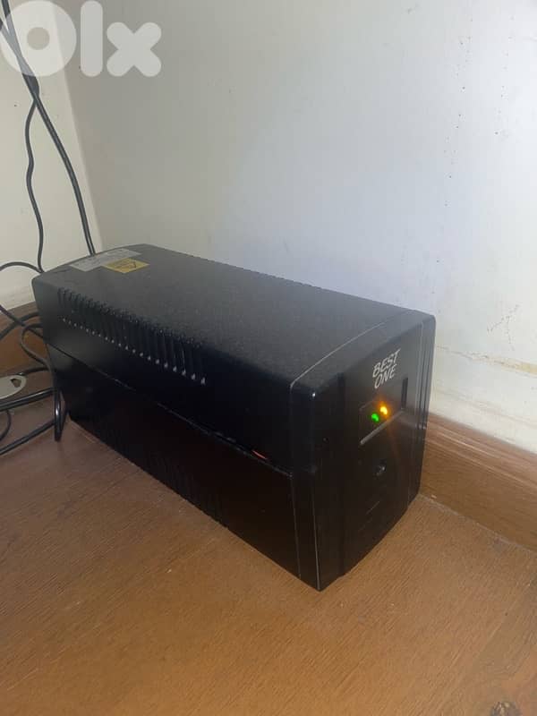 UPS 1200VA 720W batteries included 0