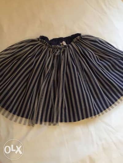 Nice skirt from H and M store Size 7-8Y