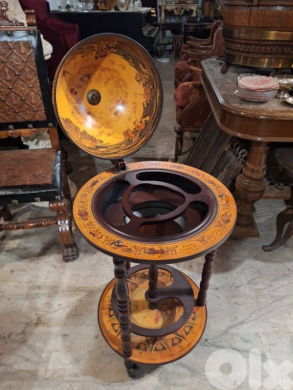 globe bar vintage Italy original بار كرة ارضية ايطالي الصنع انتيك 2