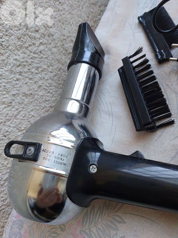 Hairdryer - منشف 13
