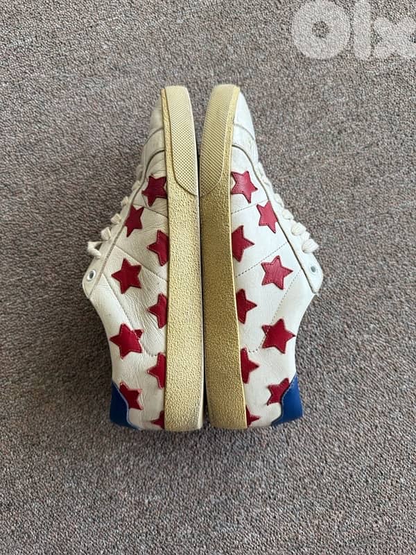 Saint Laurent leather sneakers 3