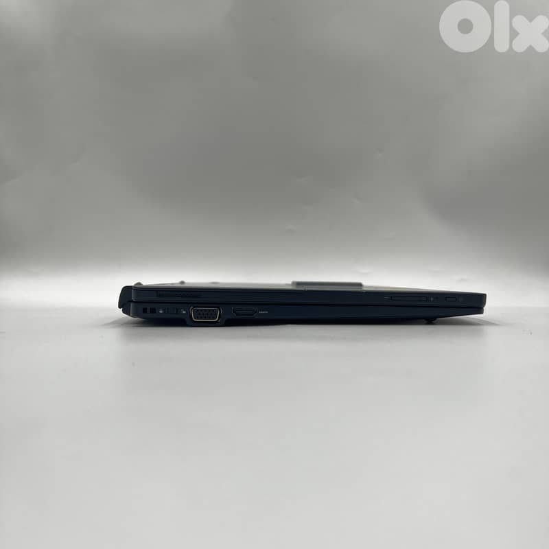 5133- used Laptop Toshiba DynaBook Portege X30T-E 2in1 3