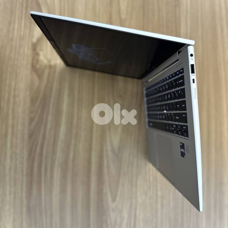 Hp Elitebook 840 A1XS8U8#ABA Core i7-1265u Iris Xe 14” Laptops 6