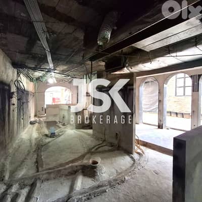 L17433 - Restaurant with Terrace For Rent in Achrafieh, Sodeco