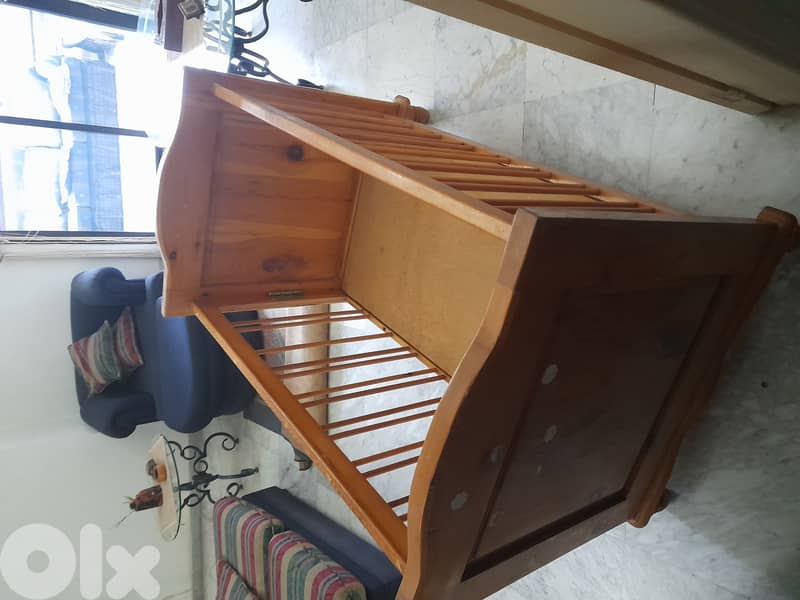 Baby crib 1