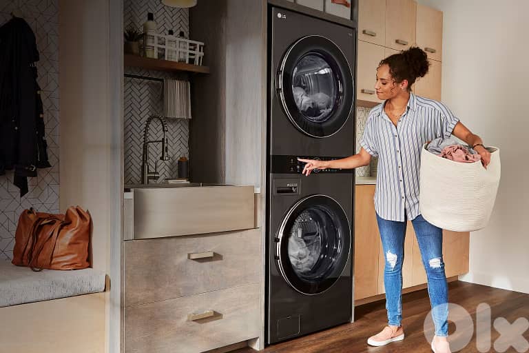 21/16 Kg LG WashTower Dark Silver Washer Dryer AI غسالة مع نشافة 1