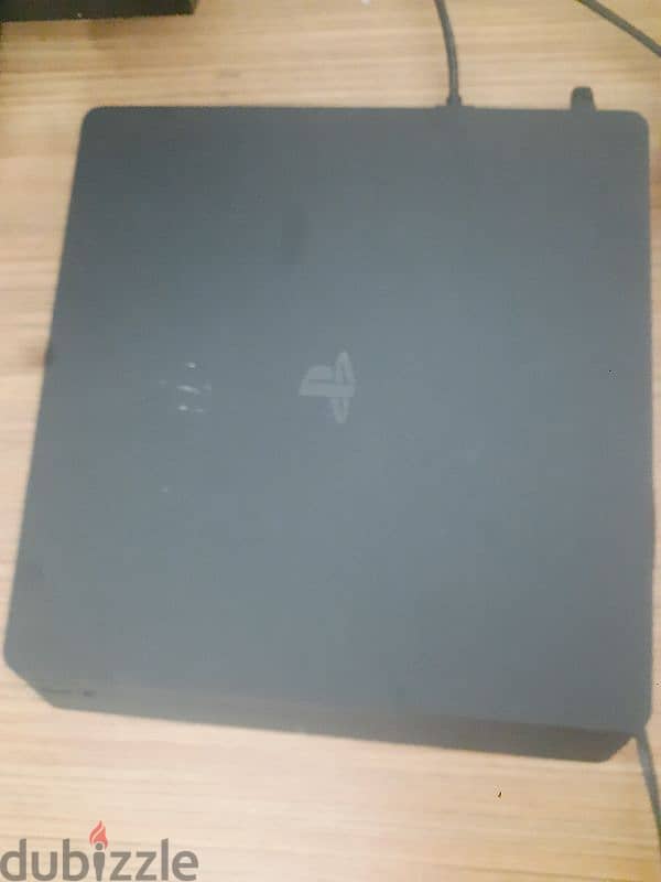 used ps4 with used controller 0