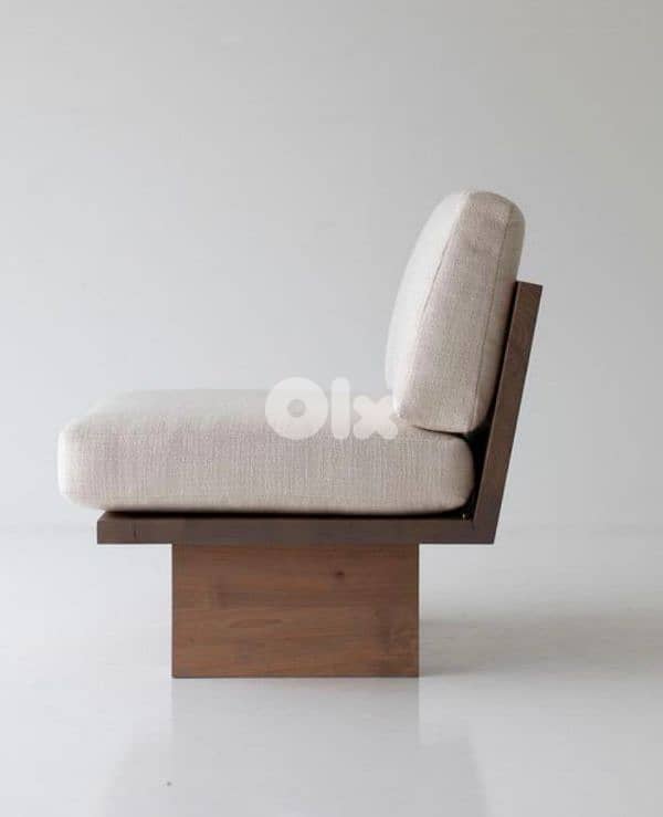 wooden chair 0