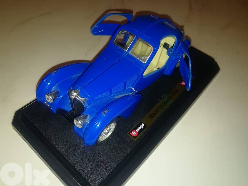 Burago Diecast 1:24 Bugatti Atlantic 1936 made in Italy 1