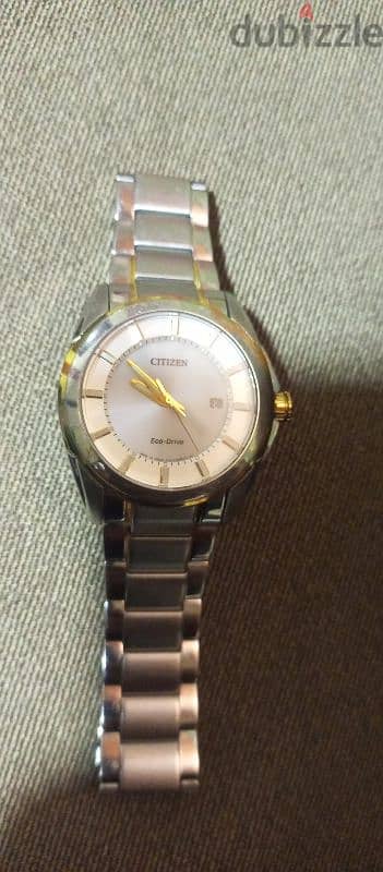 ساعة citizen بحالة ممتازة 1