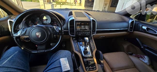 Porsche Cayenne S 2012 like new