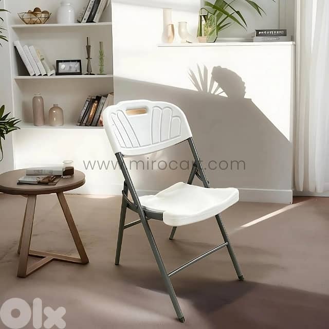 Heavy-Duty Foldable Dining Chair – 200kg, Steel Legs, Stackable 1