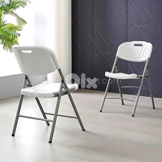 Heavy-Duty Foldable Dining Chair – 200kg, Steel Legs, Stackable 7