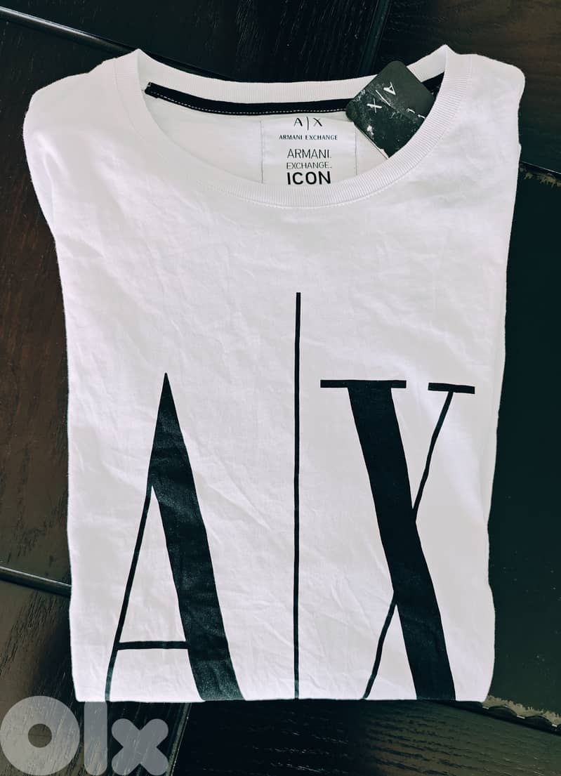 armani exchange original tshirt new L 1