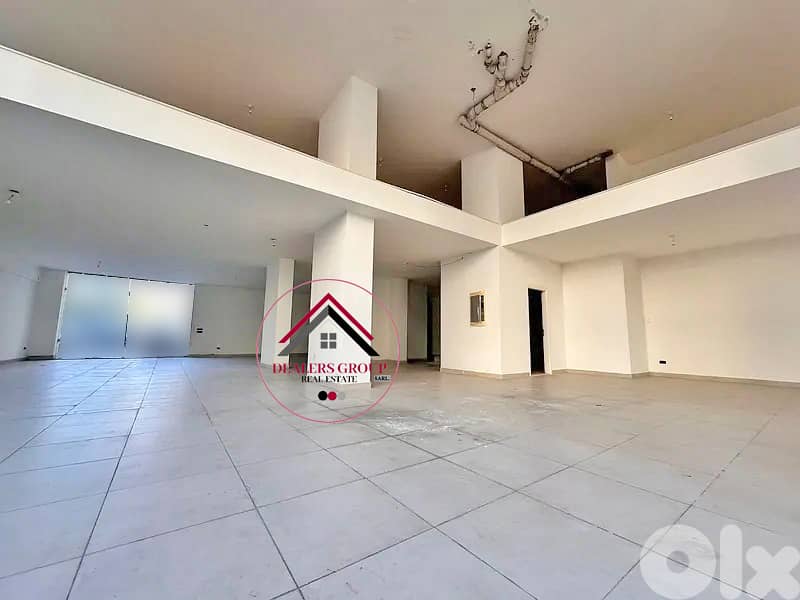 Prime Location Showroom for sale in Unesco - Beirut 0
