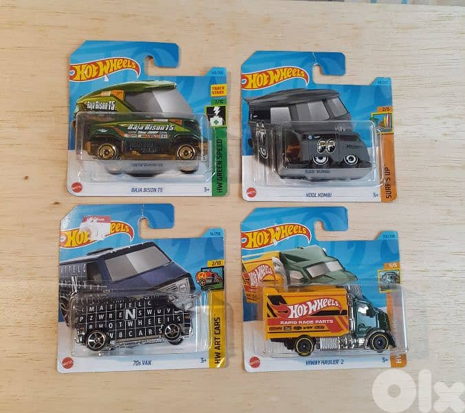 Hot Wheels (2023) diecast car model 1;64. 4
