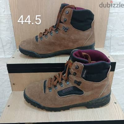 Men shoes size 44.5