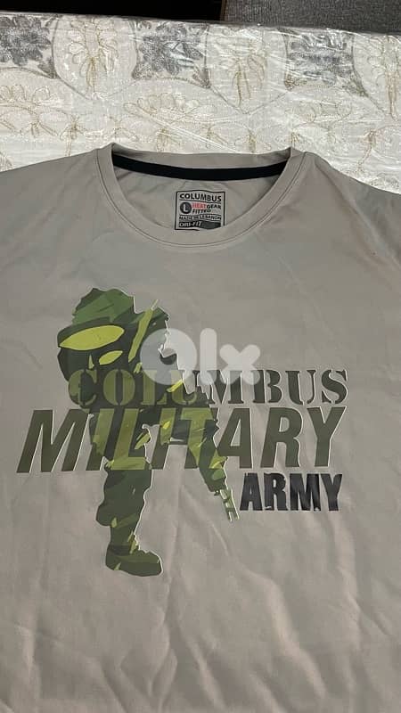 columbus military style Tshirt sizeL 1