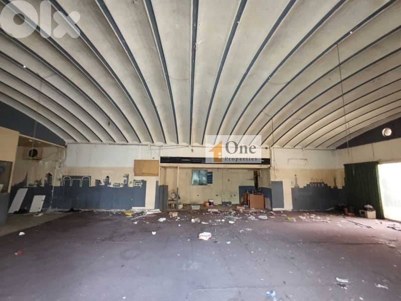 BUILDING FOR SALE IN JBEL TOWN 1