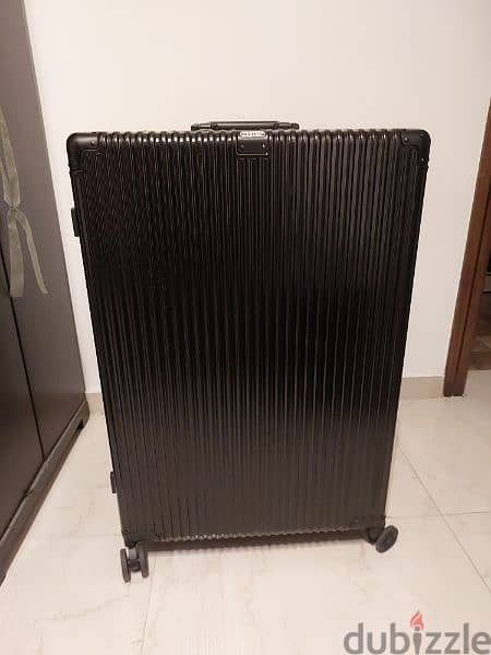 Luggage 28 Inch aluminium and polycarbonate 3