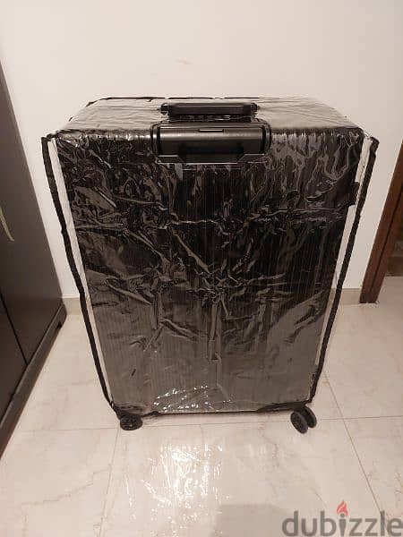 Luggage 28 Inch aluminium and polycarbonate 4