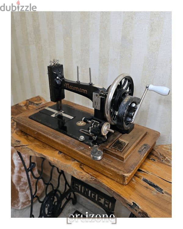 1890 Seidel & Naumann Sewing Machine 6