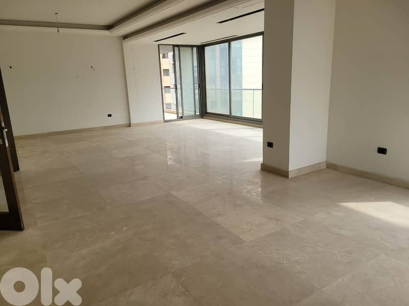 7th floor, Apartment 4 sale in Ramlet El Bayda -  الرملة البيضاء 0