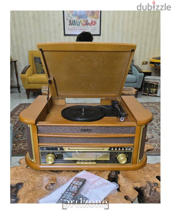 Vintage Denver Retro Wood turntable record player 12